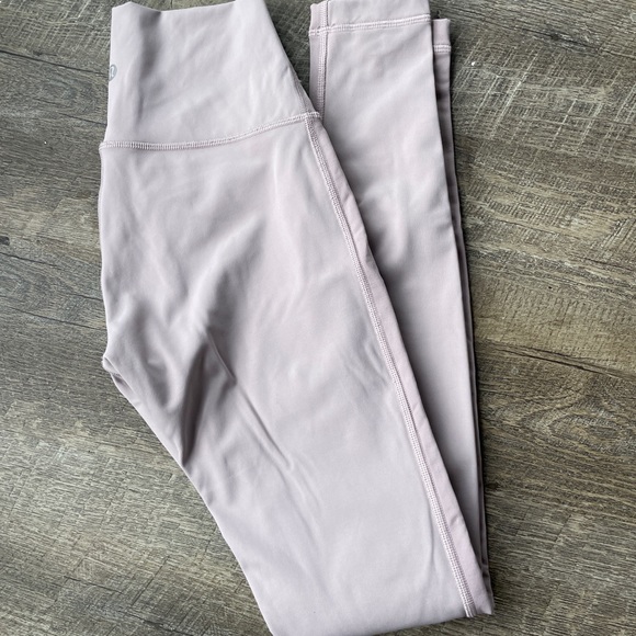 lululemon leggings - Picture 1 of 4
